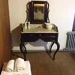 Cal Sadurni カントリーハウス