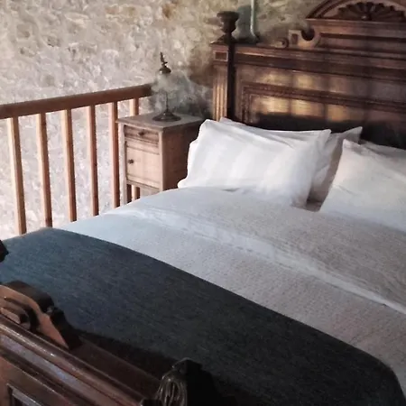Cal Sadurní Casa rural Planoles (Planolas)