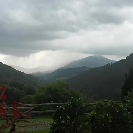 Cal Sadurní Casa rural Planoles (Planolas)